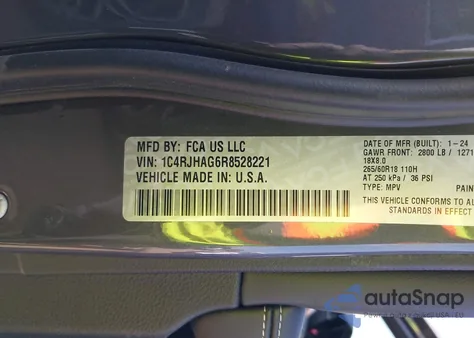 2024 Jeep Grand Cherokee Altitude X 4X4 from USA, damaged, VIN 1C4RJHAG6R8528221